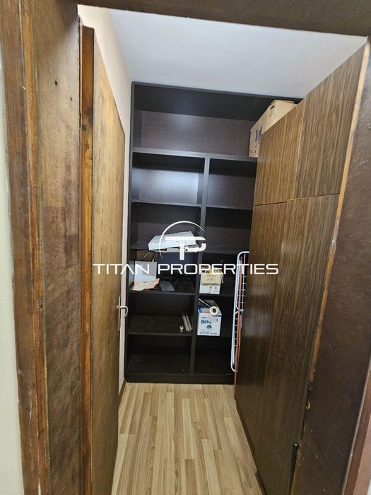 Дава се под наем Двустаен апартамент в Бургас, Лазур - 70 кв.м за 433.5 € - Снимка #6