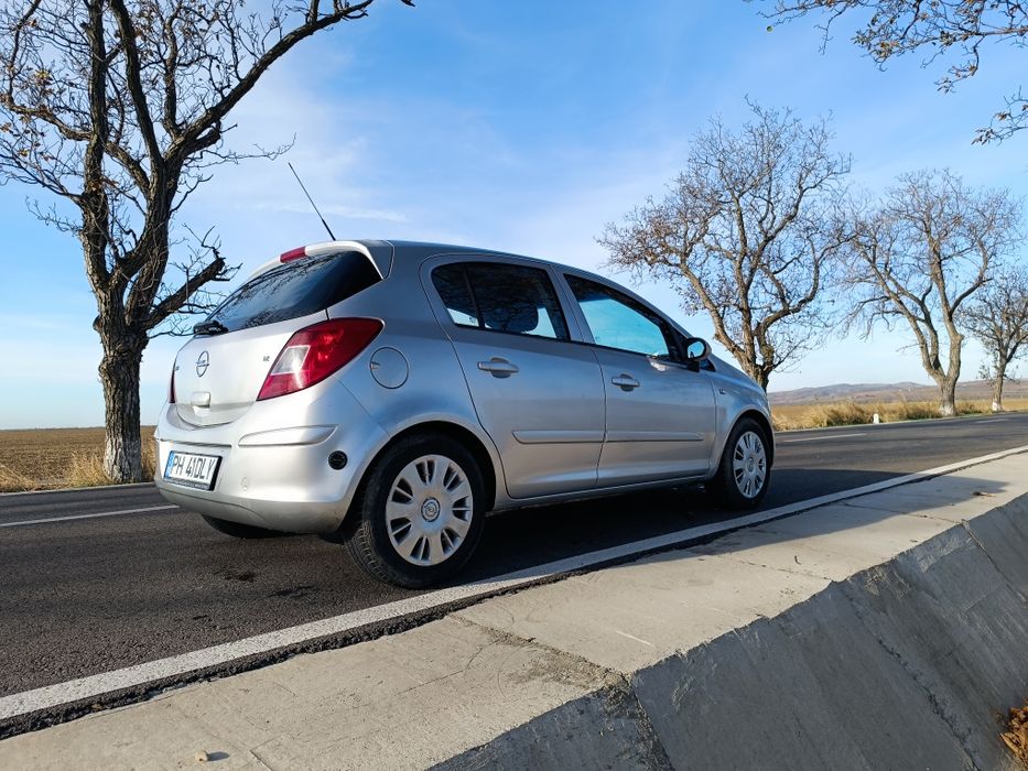 Opel Corsa D 1.2 Benzina
