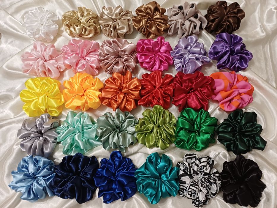 РАЗПРОДАЖБА на СКРЪНЧИ ластик за коса