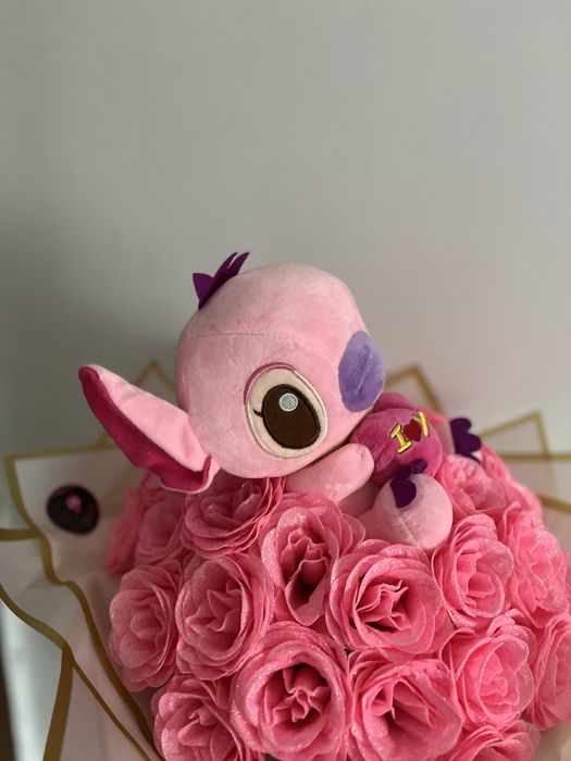 Buchet de trandafiri din sapun cu sclipici + ursulet