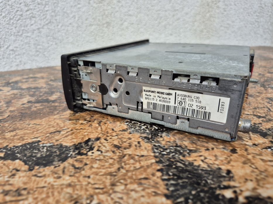 Radio Casetofon auto marca Blaupunkt Augsburg C30 made in Malaysia