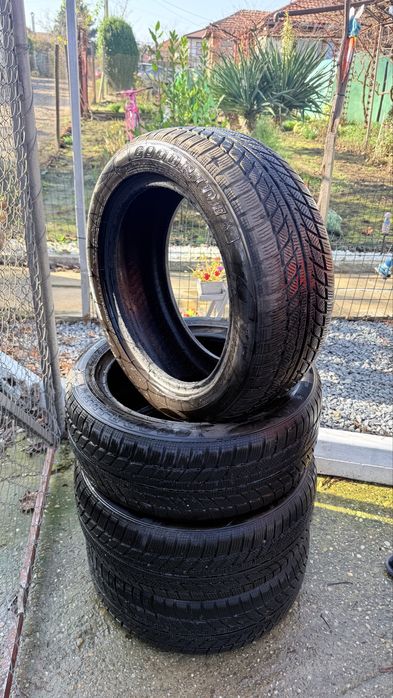 Зимни гуми 225/50/17 дот23