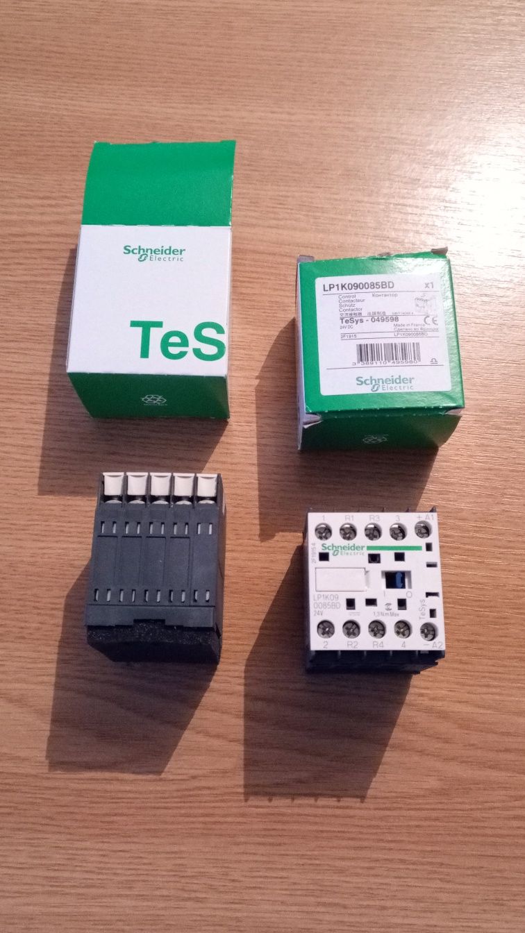 Contactor Schneider TeSys, 20A