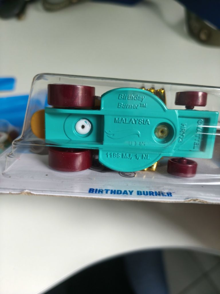 Hot wheels treasure hunt и silver series chase