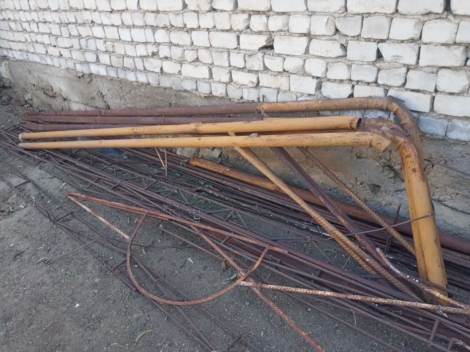 Трубы и арматура