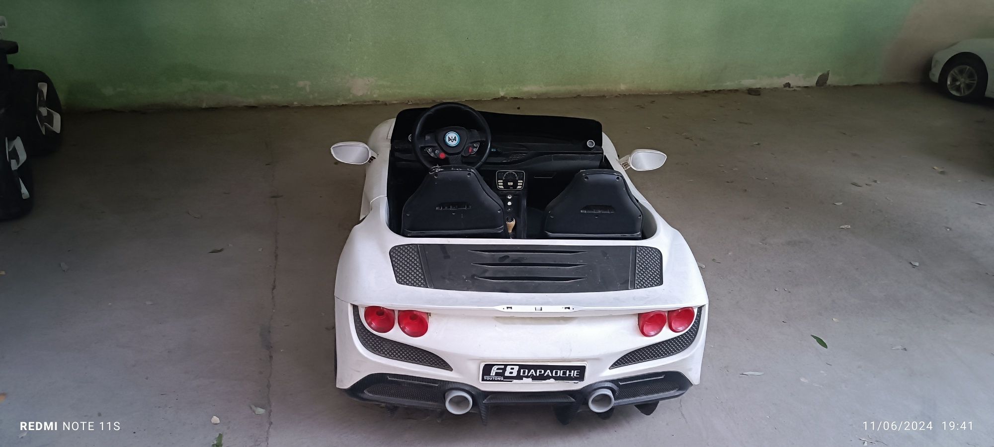 Moshincha ferari