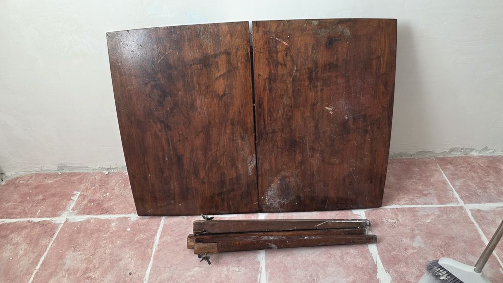 Отдам даром стол