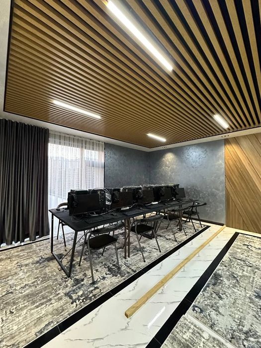 Dacha charvak bez makler 94 House + 10 kompyuter