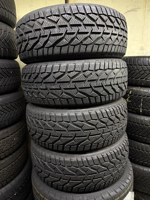 Зимни гуми 215/50/17