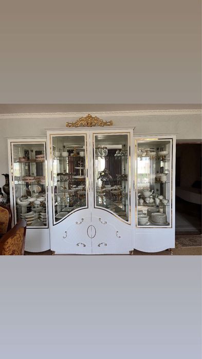 Сервант для посуды