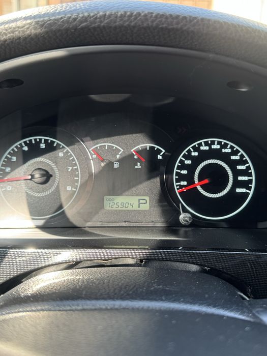 Chevrolet Lacetti 1.8 AT 2010 yil nomeri bilan sotiladi