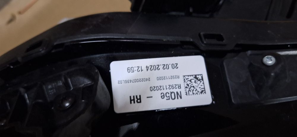 Десен фар за Киа Спортидж  NQ5 2024г.