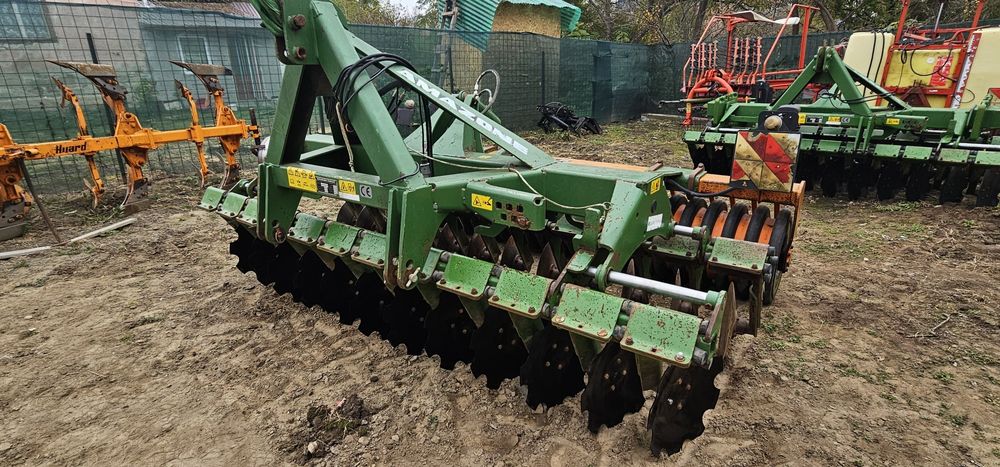 Amazone catros Terradisc purtat 3 metri