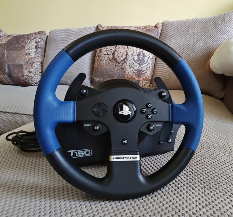 Volan Thrustmaster T150