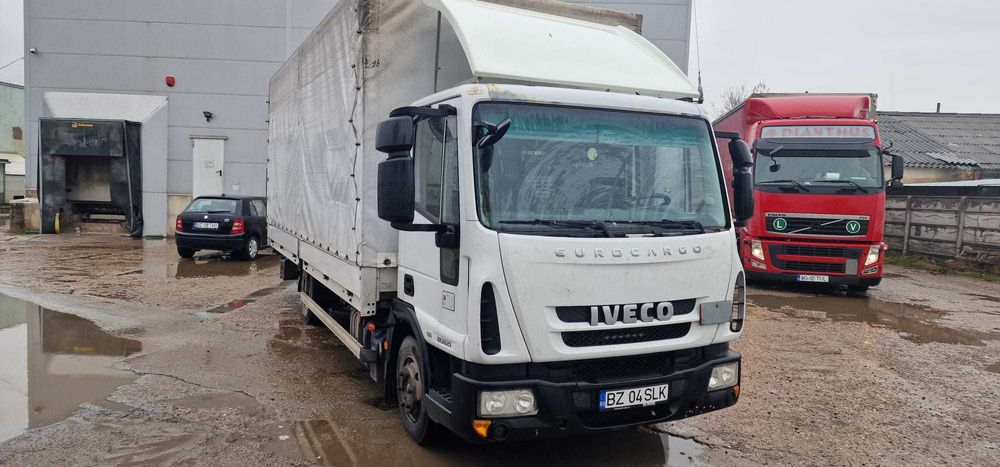 Societate comerciala vinde FORD FOCUS, DACIA LOGAN si IVECO