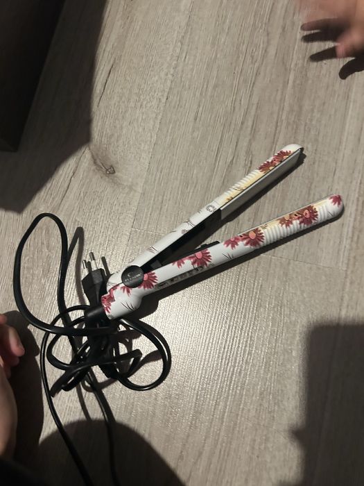 Мини преса за коса