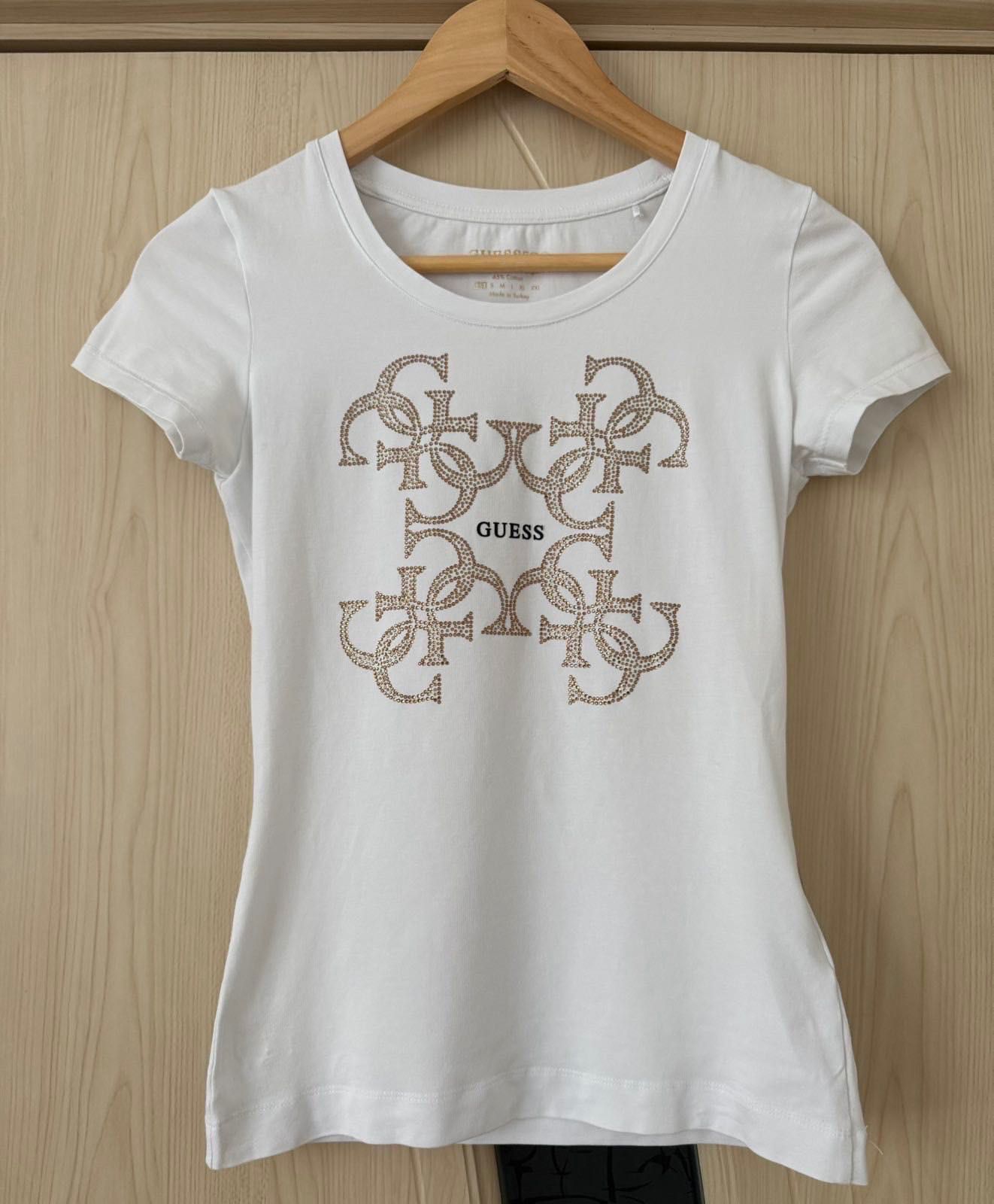 Оригинална дамска тениска Guess
