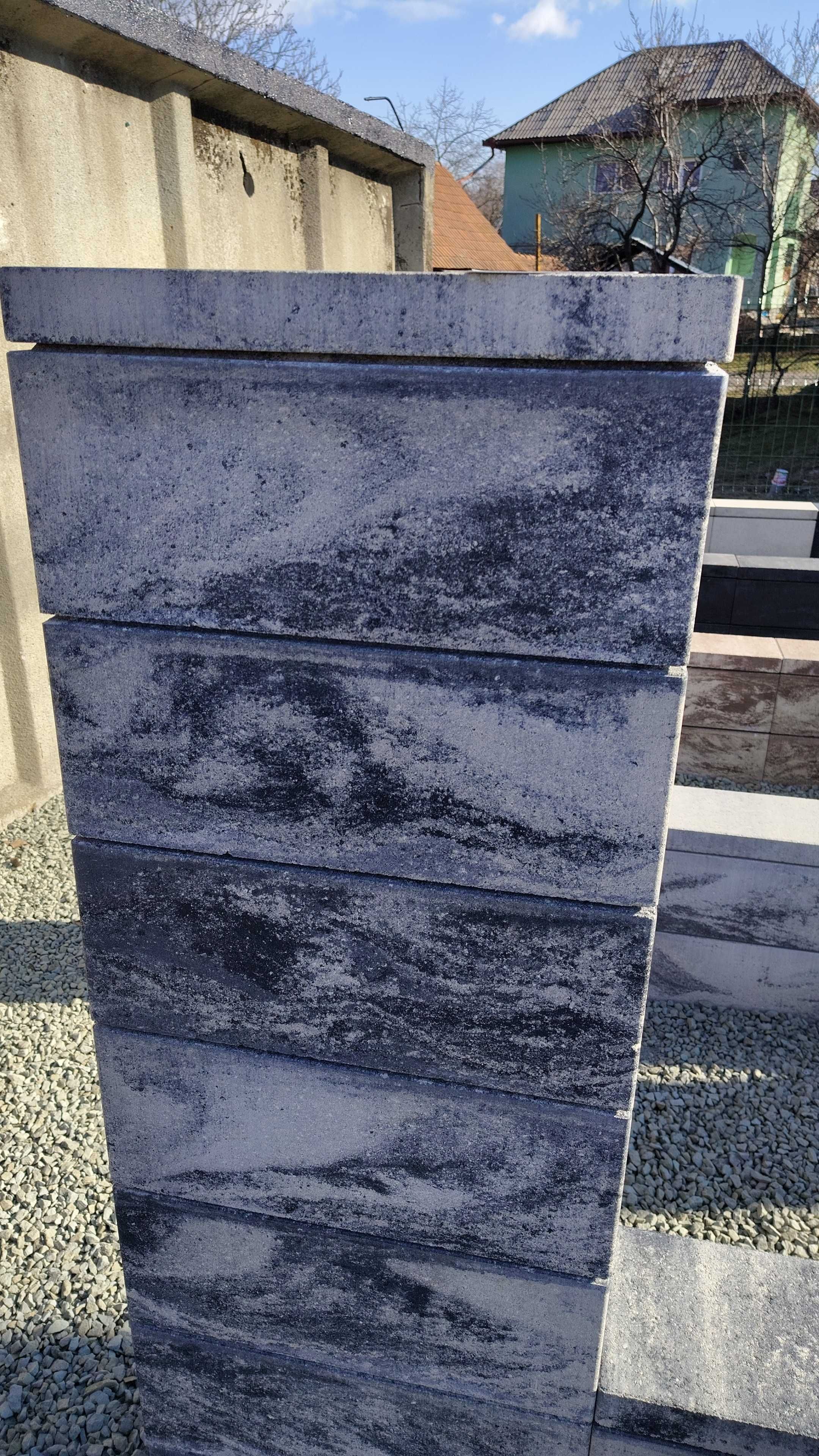 Boltari de gard modular