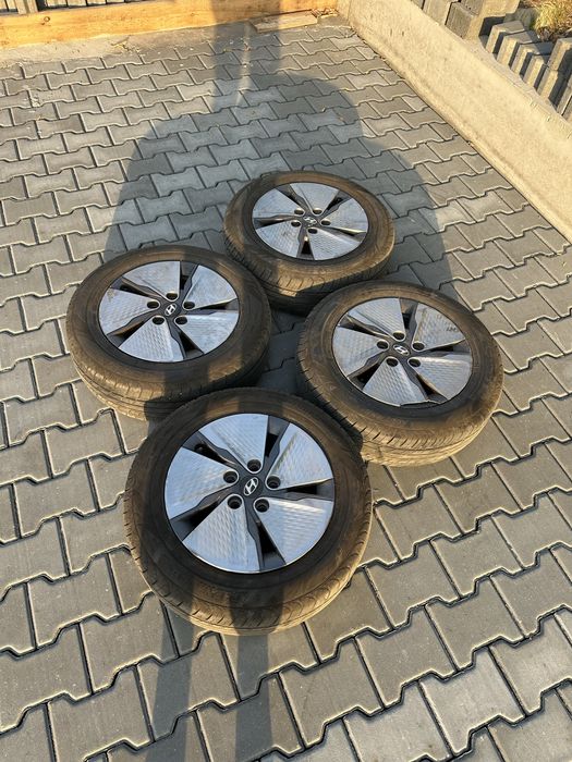 Оринални Джанти с гуми за Hyndai ioniq