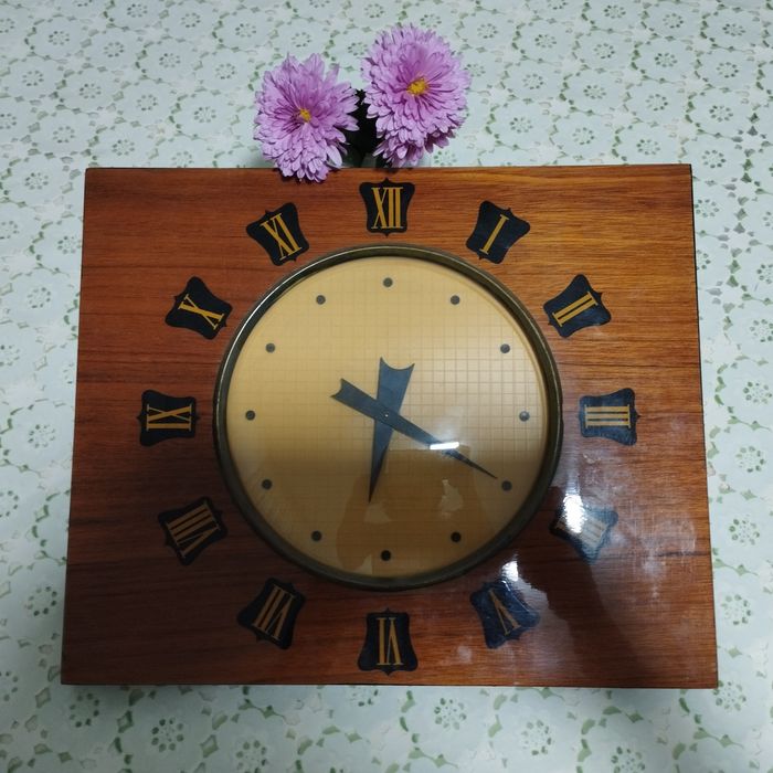 П р о т д а ю   часы