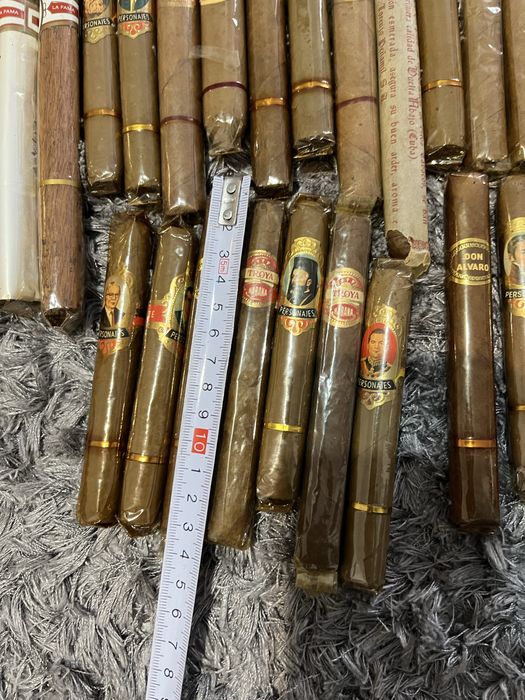 Colectie trabucuru diferite firme.45 bucati