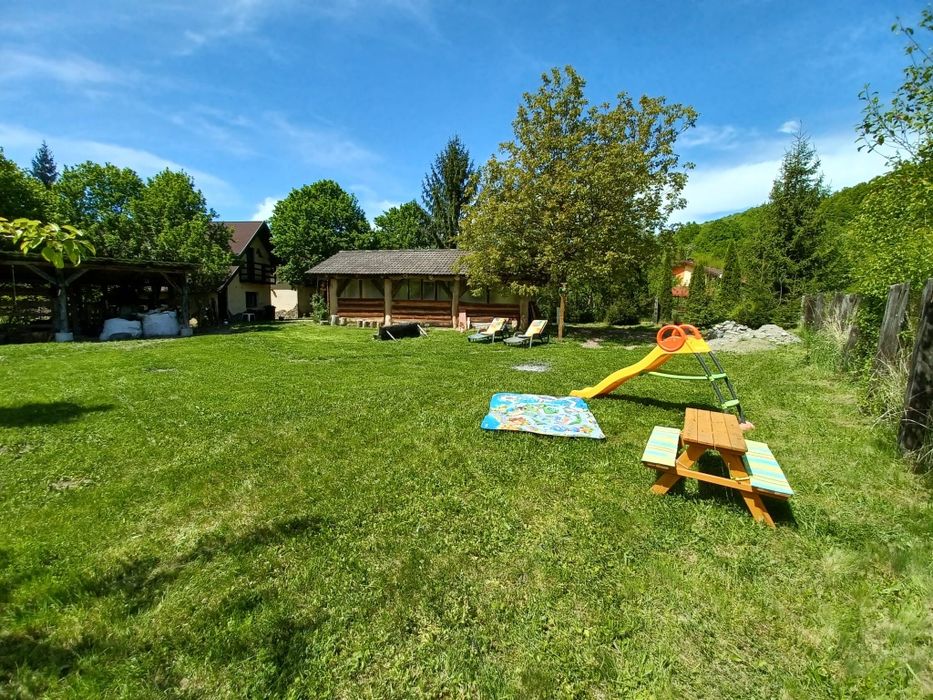 Inchiriez cabana la Campul Cetatii cu Ciubar