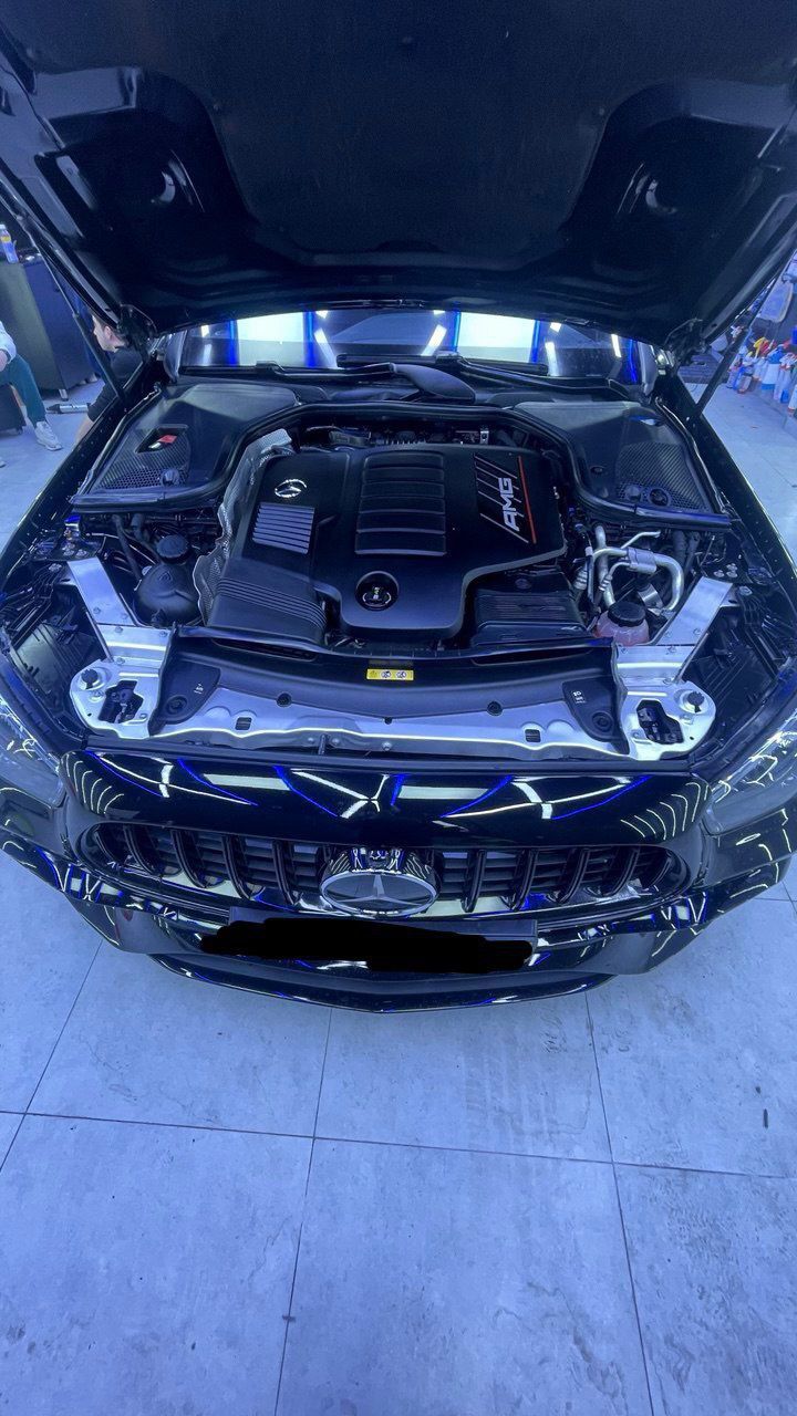 Mercedes Benz w238 e53 amg