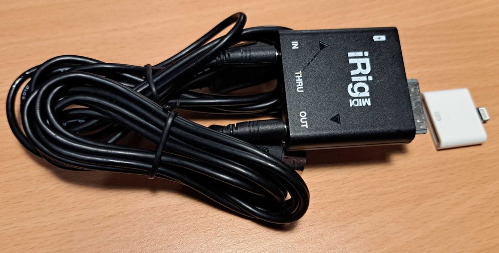 iRig MIDI – MIDI интерфейс за iPhone/iPod touch/iPad.