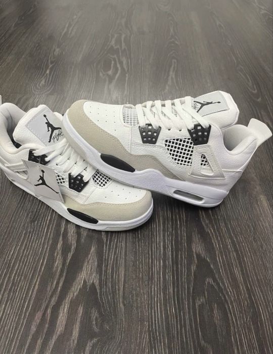 Jordan 4 military black