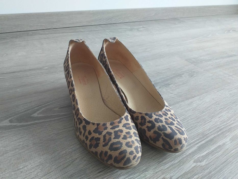 pantofi de piele marimea 37/38