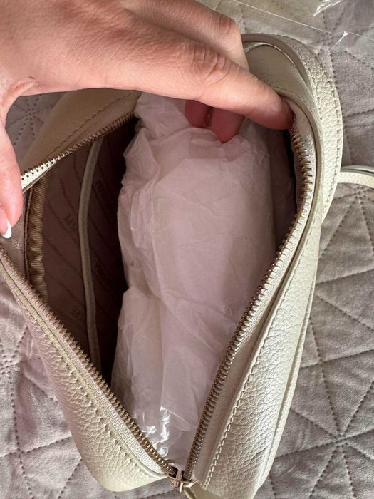 чанта Patrizia Pepe естествена кожа