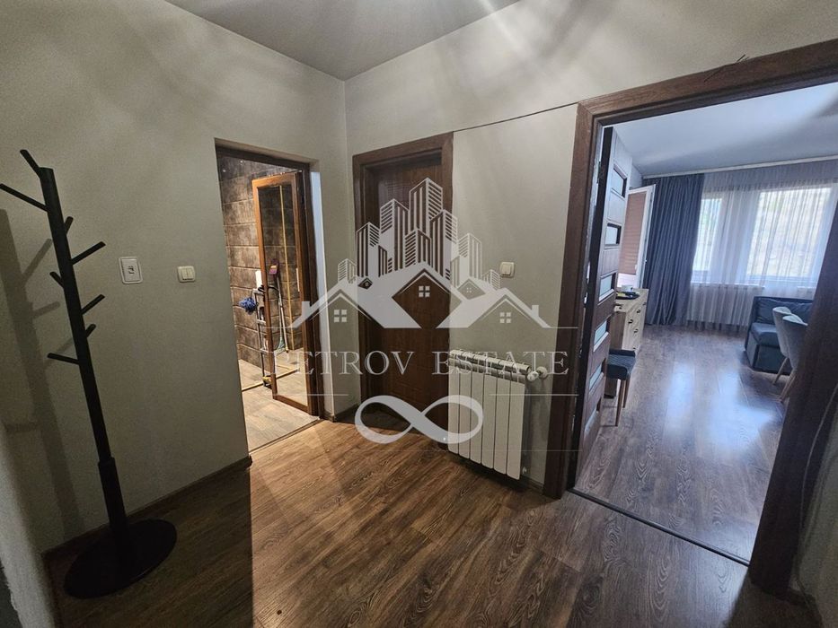 Продава се Четиристаен апартамент в Велинград - 133 кв.м за 1450 €/кв.м - Снимка #5