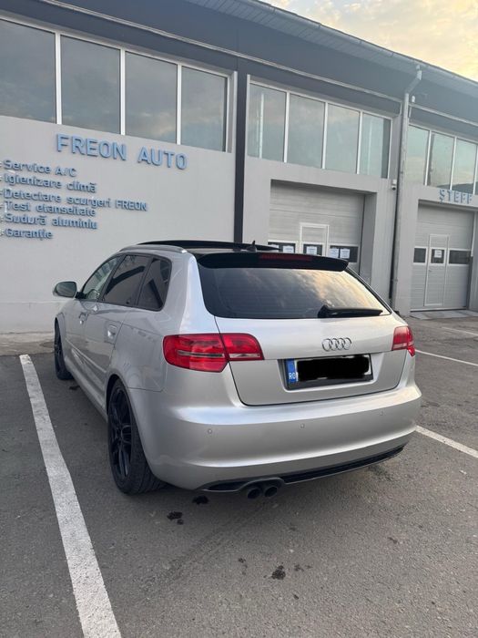 Audi A3 S-line.