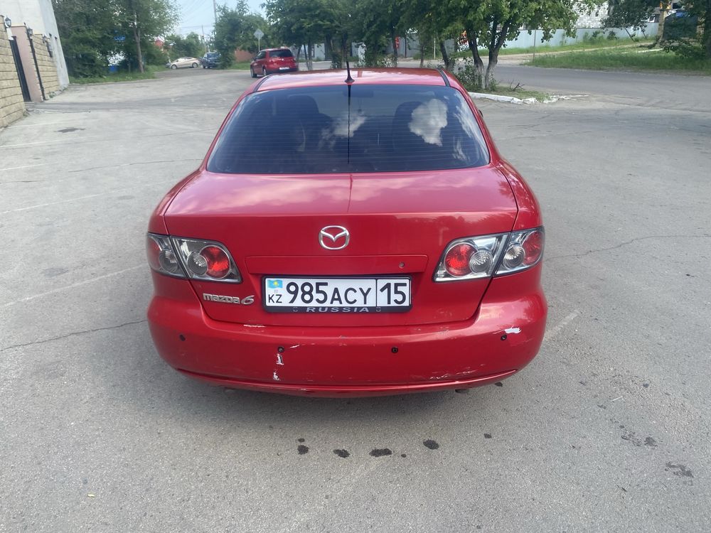 Автомобиль mazda 6