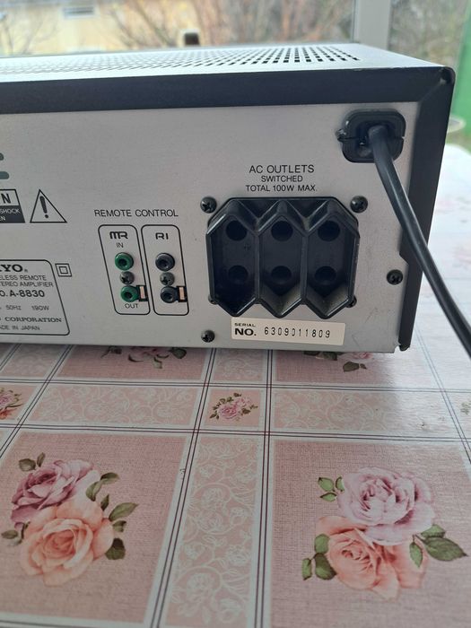 Amplificator audio Onkyo A 8830,stare perfecta de funcționare