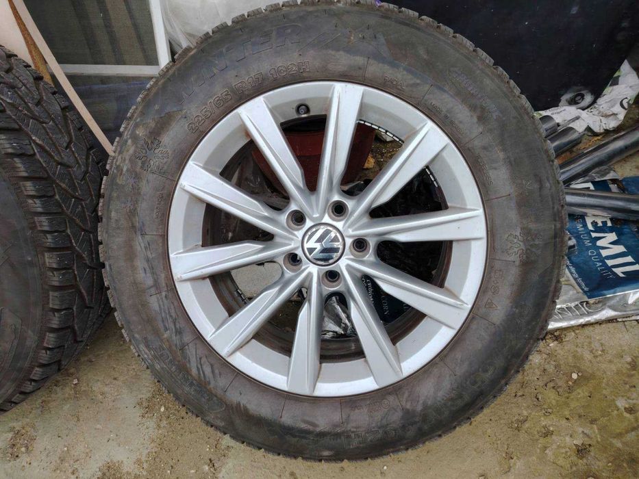 алуминиеви джанти 17 цола  VAG /WV с нови зимни гуми 225/70 R17