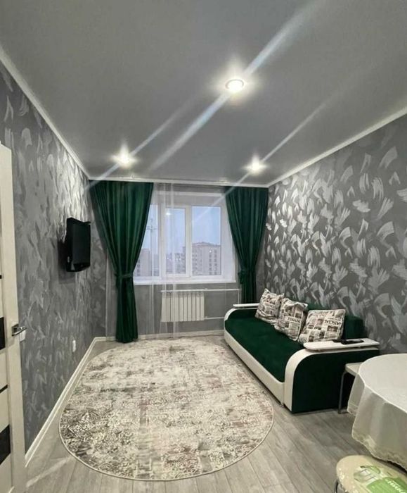 2-х комнатная квартира в центре. Абая