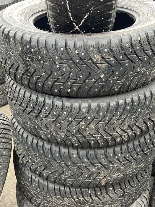 Anvelope 215/70R16-Nokian