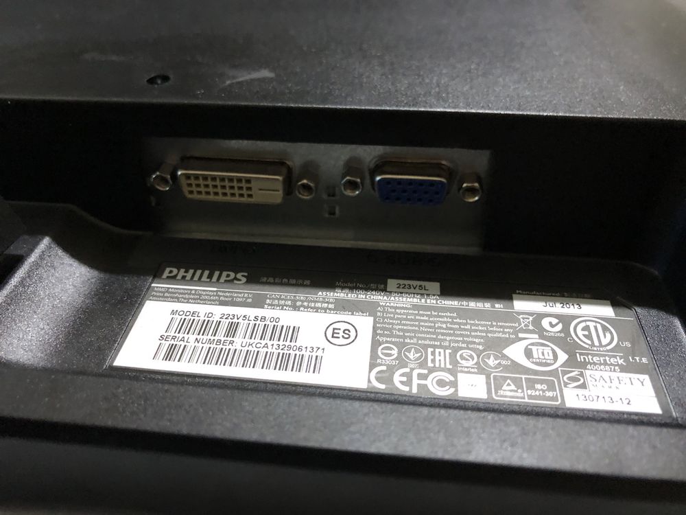 Монитор Philips 223V5L /Диагональ: 21.5