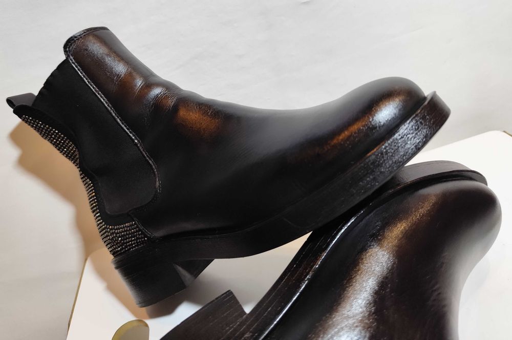 Ghete chelsea plain toe 37 38 GUESS piele naturala moale