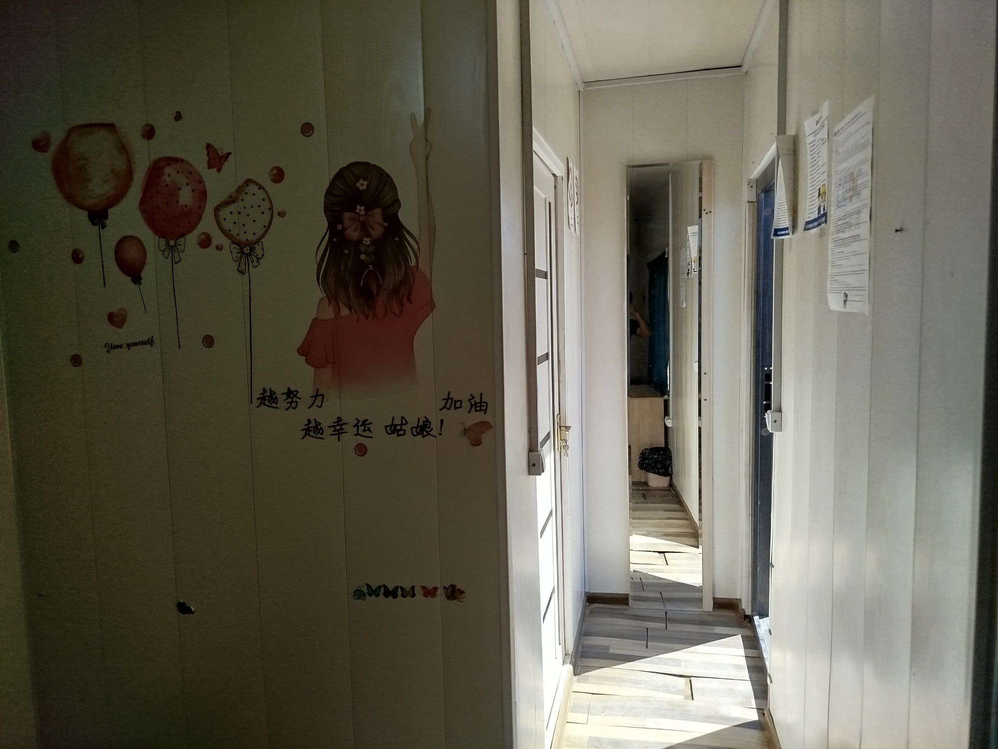 Konteyner domik buxoroda xolati yaxshi 12 metr 2 xona