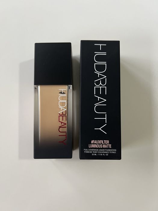 Huda Beauty #FauxFilter Foundation Angel Food 110N • Nou • Original