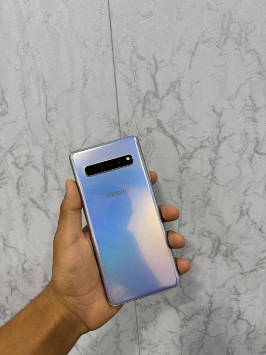 Samsung s10 5G..