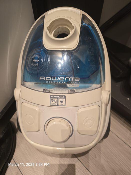Aspirator Rowenta fără sac