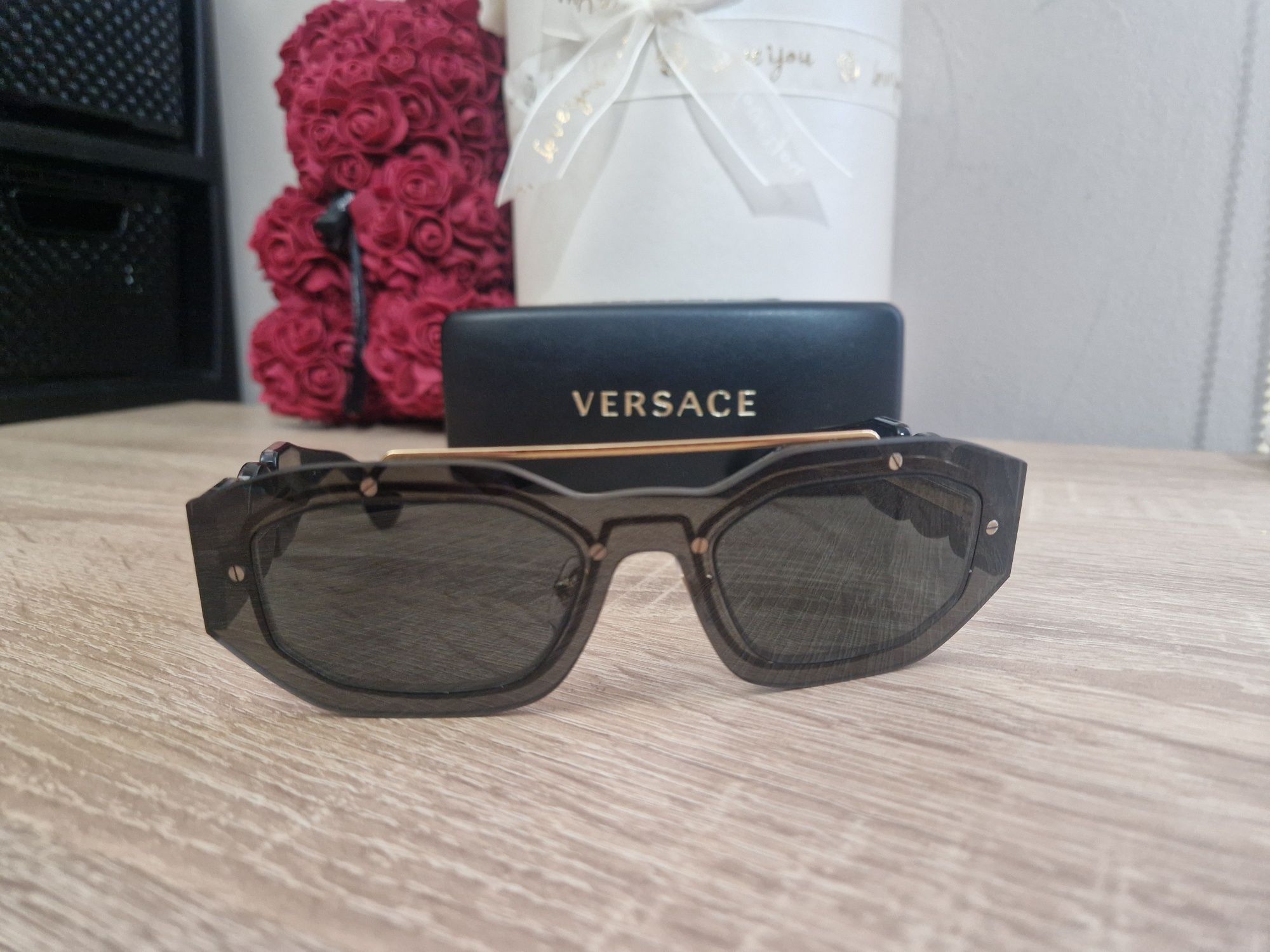 Слънчеви очила VERSACE
