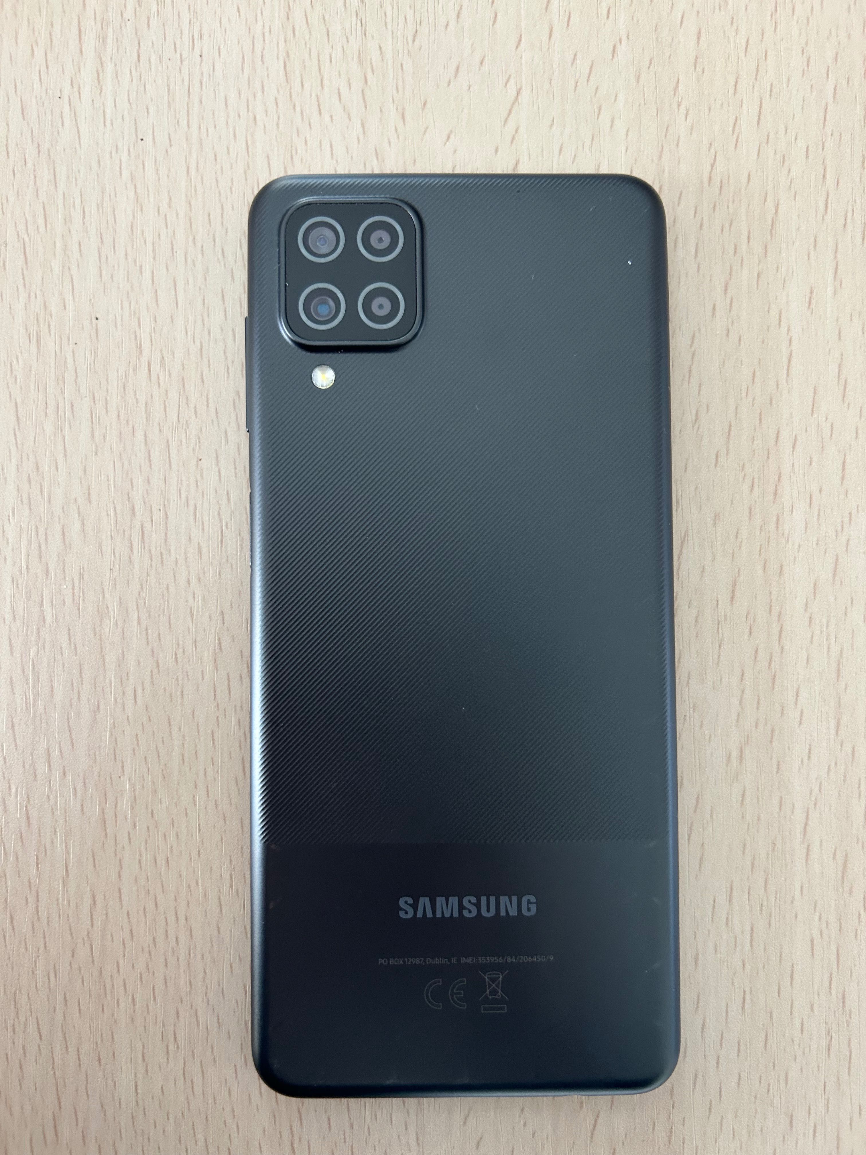 Samsung A12 de vânzare