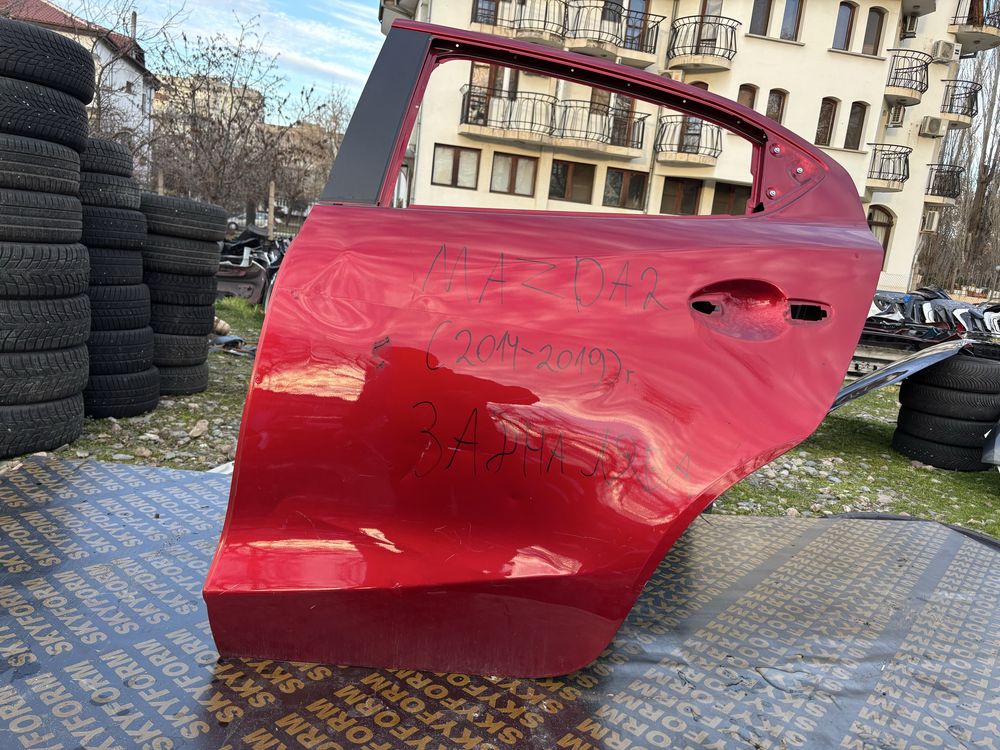 Врата Мазда 2/Mazda 2