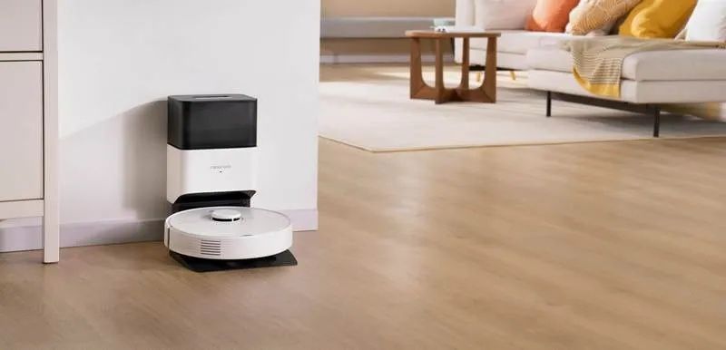 Новый- Робот-пылесос Roborock Q7 Plus до 300 кв.м.