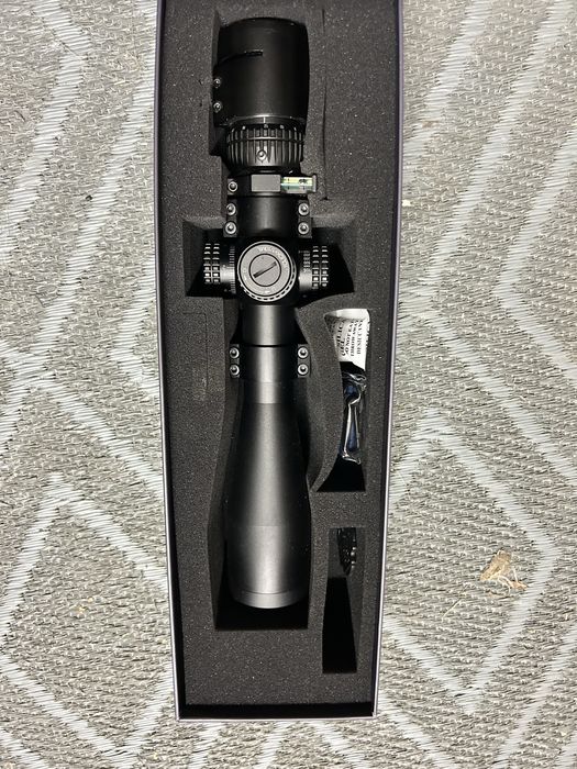 Luneta prim focal vector optics Veyron