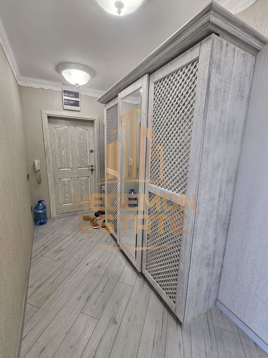 Продава се Тристаен апартамент в к.к. Златни пясъци - 120 кв.м за 1909 €/кв.м - Снимка #4